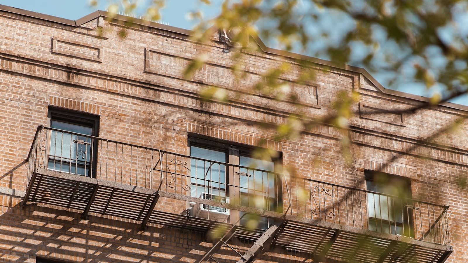 NYC Roommate Scams and How to Avoid Them