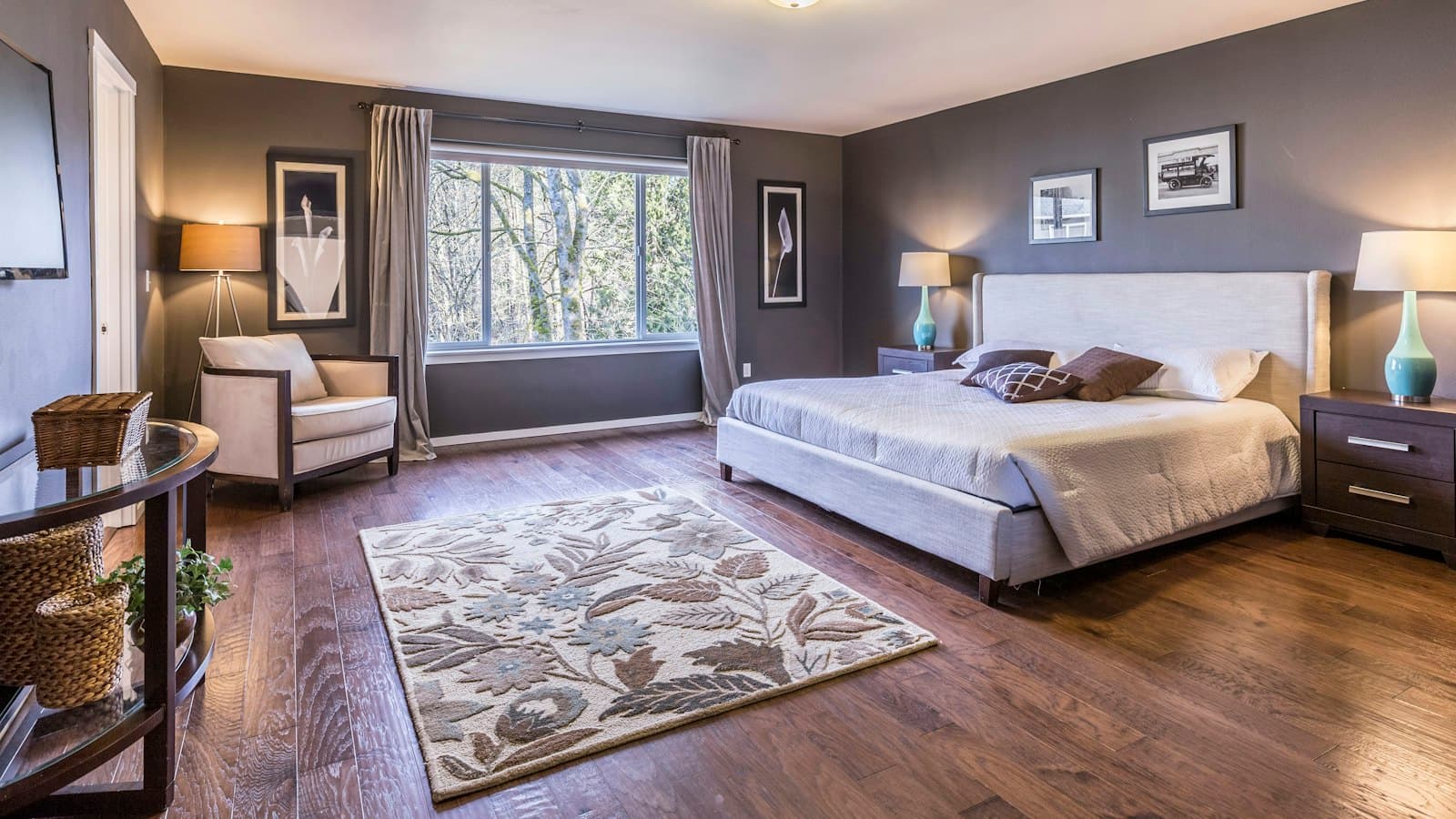Roommates vs Renting a Room: Which Is Cheaper in NYC?